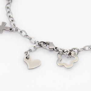 Stainless steel chain bracelet with charms 24cm.